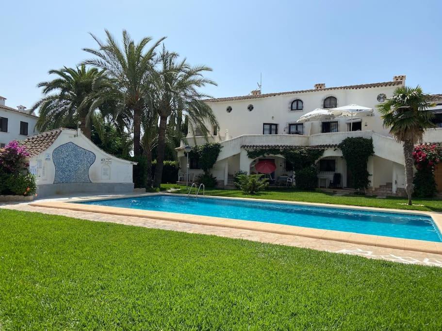 Apartamento Urb Oasis Park II Denia, Las Marinas Exterior photo